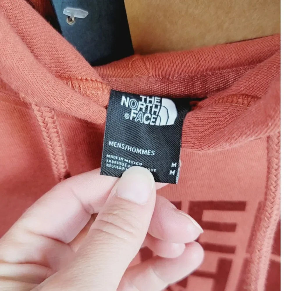 THE NORTH FACE HALF DOME PULLOVER HOODIE IN TANDORI SPICE, SZ MEDIUM